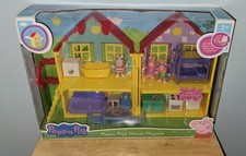 Peppa Pig's Deluxe House